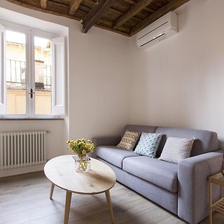 Cozy Apartment In Via Degli Spagnoli - FromhometoРим Экстерьер фото