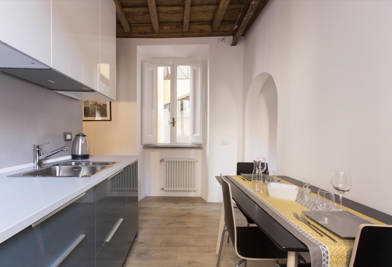Cozy Apartment In Via Degli Spagnoli - FromhometoРим Экстерьер фото